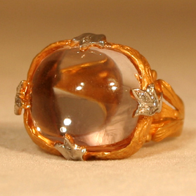 Mythos Desings | Rings | MDR-15 : tulip design diamonds quartz gold